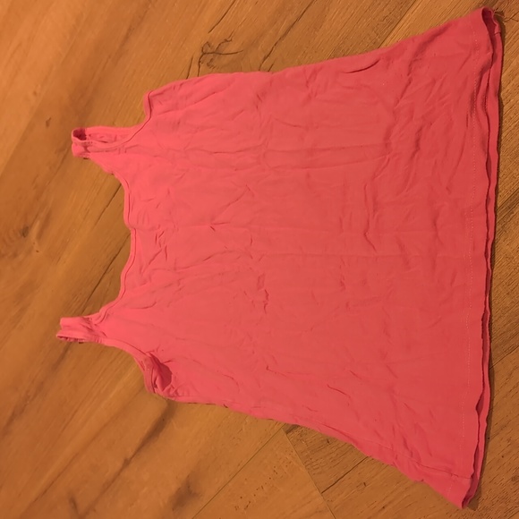 Pink tank top - Picture 2 of 3